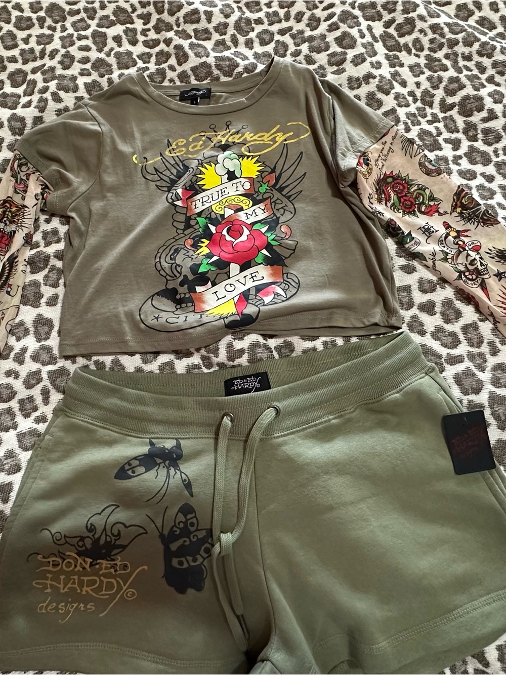 Ed Hardy Olive Green Girls' Graphic Pullover & Shorts Set